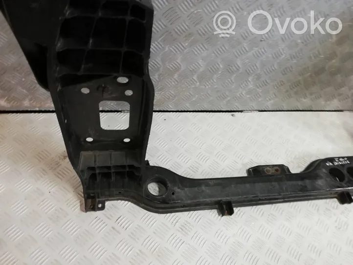 KIA Sportage Bottom radiator support slam panel 