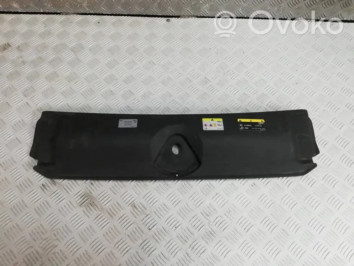 Audi A4 Allroad Apakšējā bampera daļa (lūpa) 8W0807061