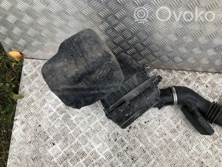 Subaru Legacy Scatola del filtro dell’aria A43AG00