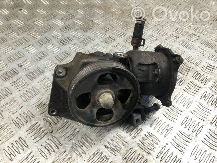 Subaru Forester SF Ohjaustehostimen pumppu 47801004