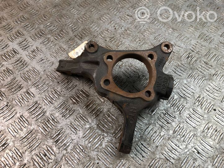 Subaru Outback Mozzo ruota anteriore 