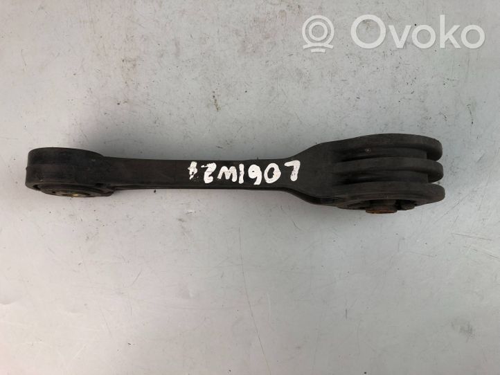 Subaru Legacy Supporto della scatola del cambio 