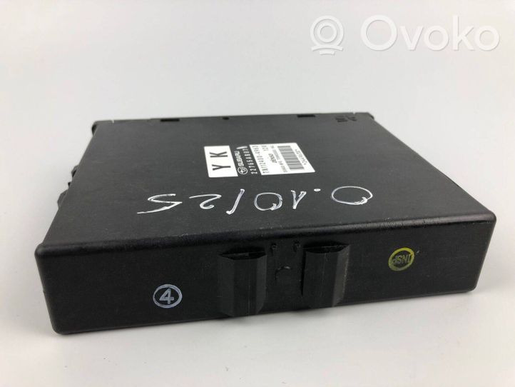 Subaru Outback Unité de commande, module ECU de moteur 22765AB07B