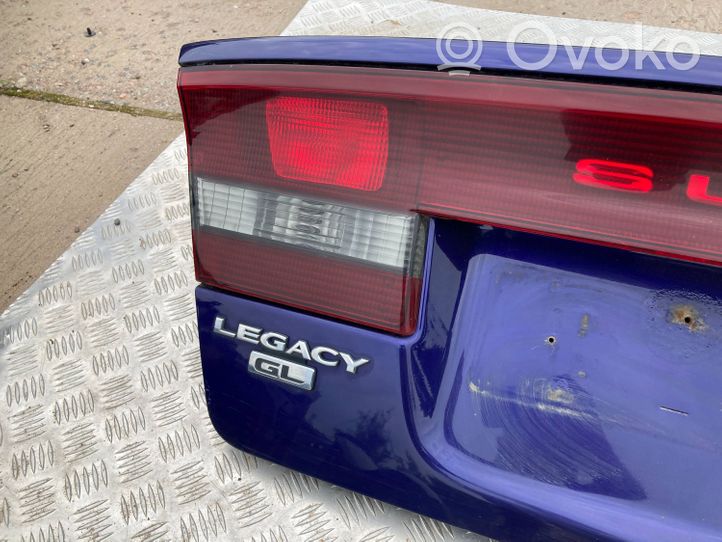 Subaru Legacy Takaluukun/tavaratilan kansi 