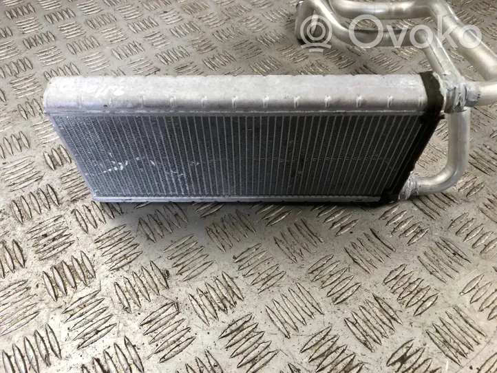 Subaru Outback Radiateur soufflant de chauffage 