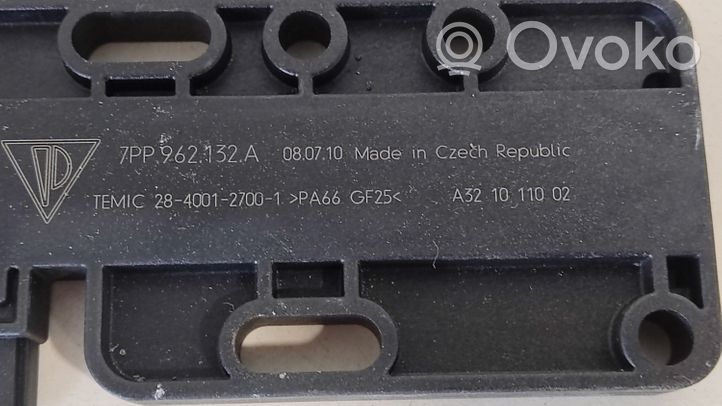Porsche Cayenne (92A) Antena wewnętrzna 7PP962132A