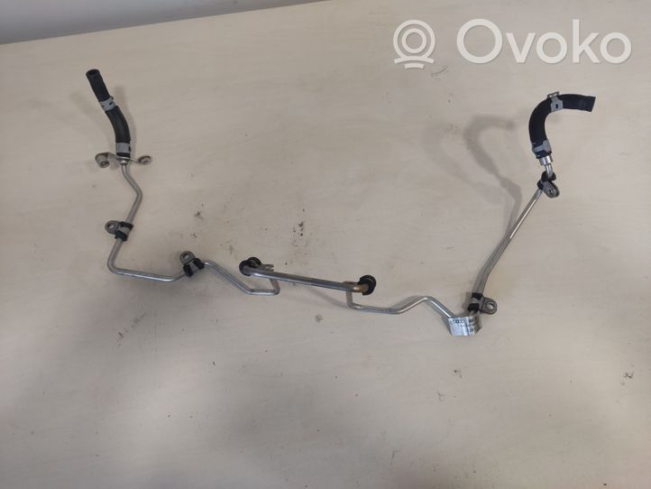 Audi A8 S8 D4 4H Fuel line/pipe/hose 079127509DJ