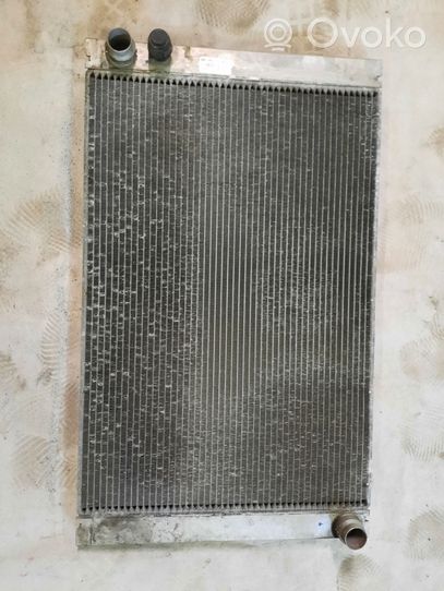 Audi A8 S8 D3 4E Radiateur de refroidissement 4E0121251