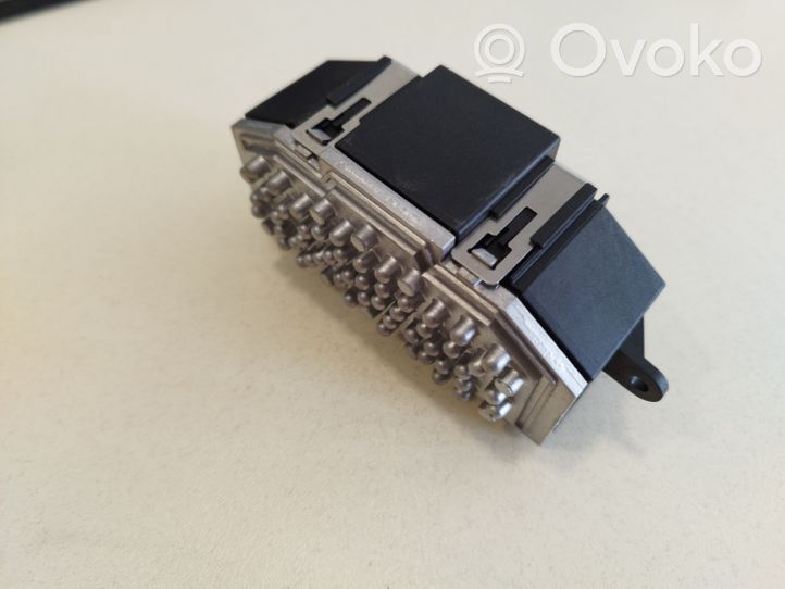 Audi A8 S8 D4 4H Heater blower motor/fan resistor 8K0820521B