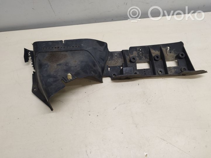 Porsche Cayenne (92A) Déflecteur d'air de radiateur de refroidissement 7P5807795A