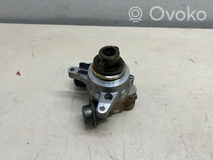 Porsche Cayenne (92A) Pompa ad alta pressione dell’impianto di iniezione 94811031524