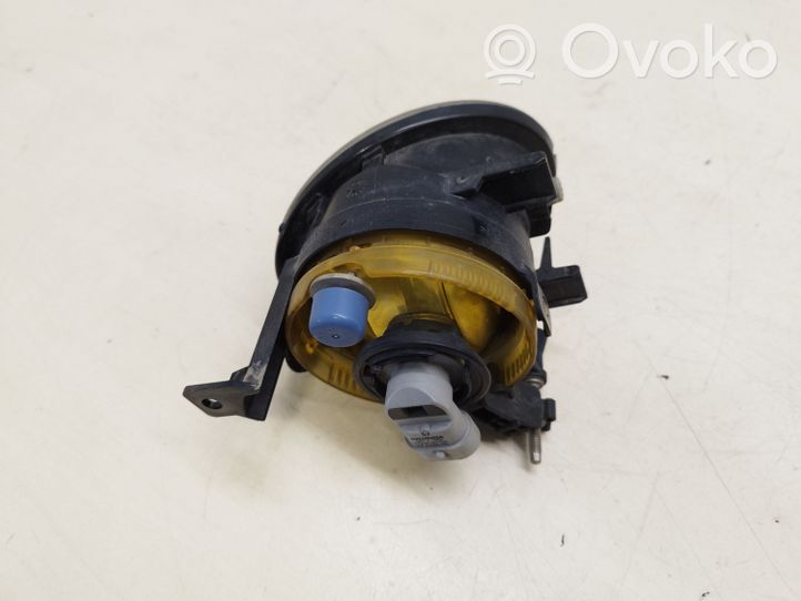 Volkswagen Touareg II Feu antibrouillard avant 7P6941699A