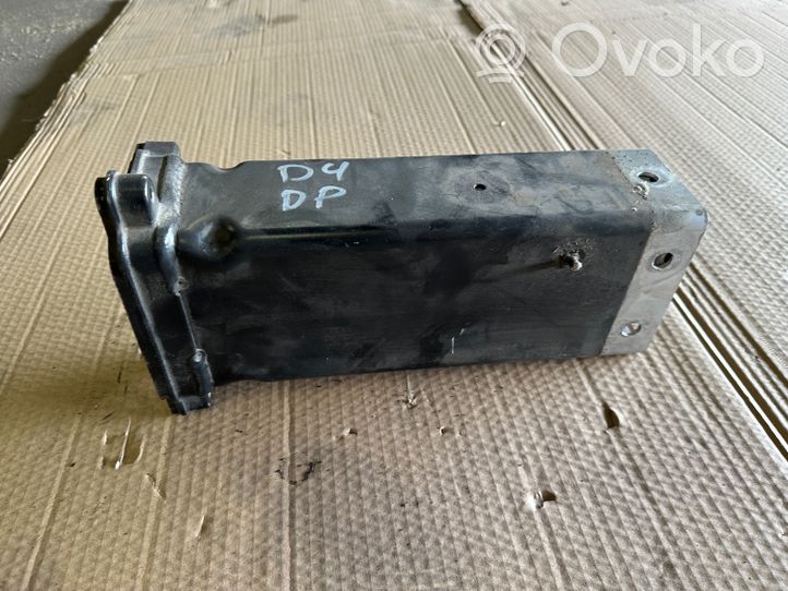 Audi A8 S8 D4 4H Longeron support avant 4H0805130B