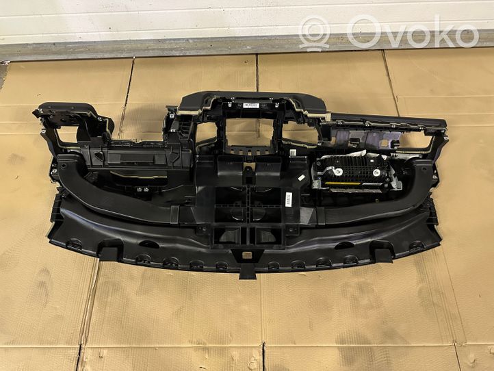 Volkswagen Touareg II Tableau de bord 7P1857100