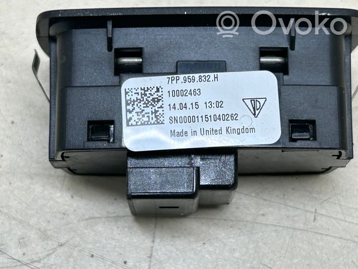 Porsche Cayenne (92A) Przełącznik / Przycisk otwierania klapy bagażnika 7PP959832H