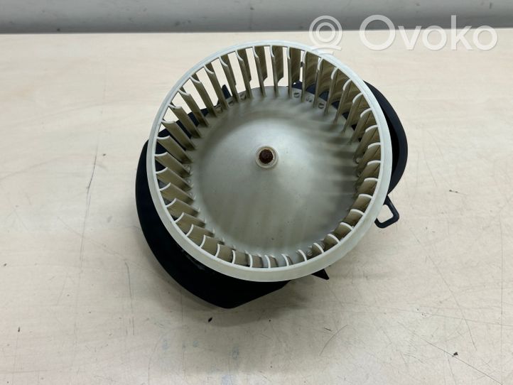 Porsche Cayenne (92A) Ventola riscaldamento/ventilatore abitacolo 7P0820021B