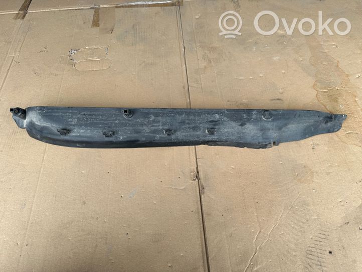 Volkswagen Touareg II Fender end trim 7P6821112B