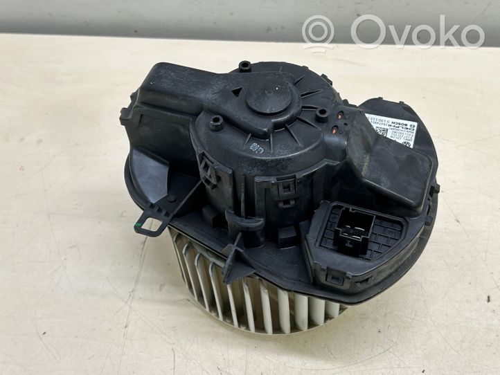 Porsche Cayenne (92A) Ventola riscaldamento/ventilatore abitacolo 7P0820021F