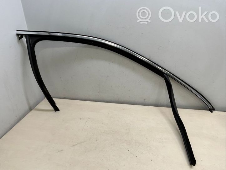 Porsche Cayenne (92A) Rivestimento modanatura del vetro della portiera anteriore 7P0837432H