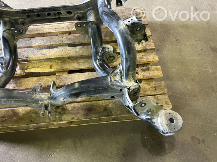 Volkswagen Touareg II Rear subframe 7P0500041