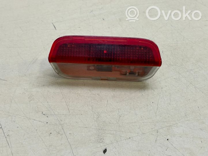 Porsche Cayenne (92A) Luce interna per portiera anteriore 1K0947411C