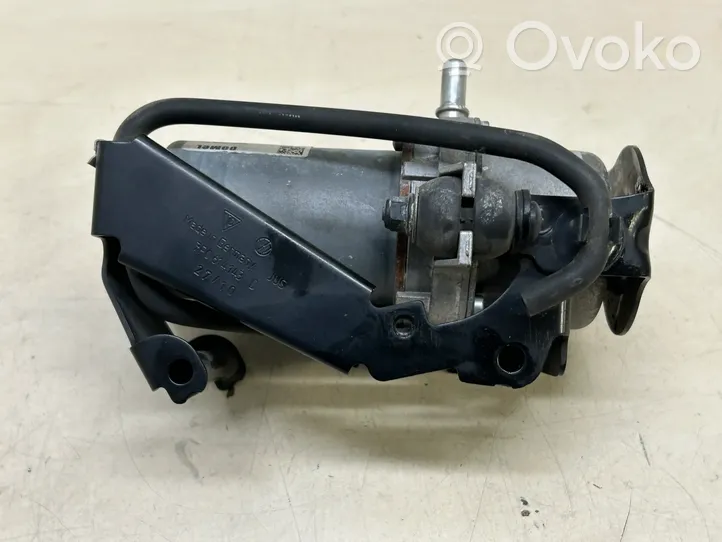 Volkswagen Touareg II Pompe à vide 7P0614215A