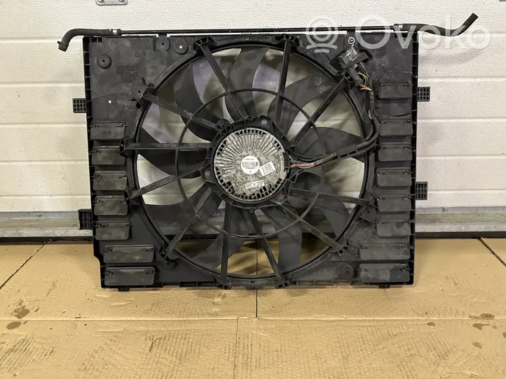 Porsche Cayenne (92A) Ventilatore di raffreddamento elettrico del radiatore 7P0121203D