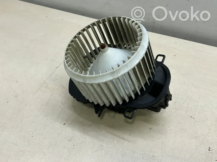 Porsche Cayenne (92A) Ventola riscaldamento/ventilatore abitacolo 7P0820021F