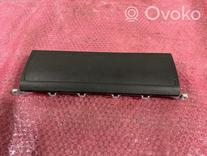 Audi A6 C7 Kelių oro pagalvė 4G8880842A