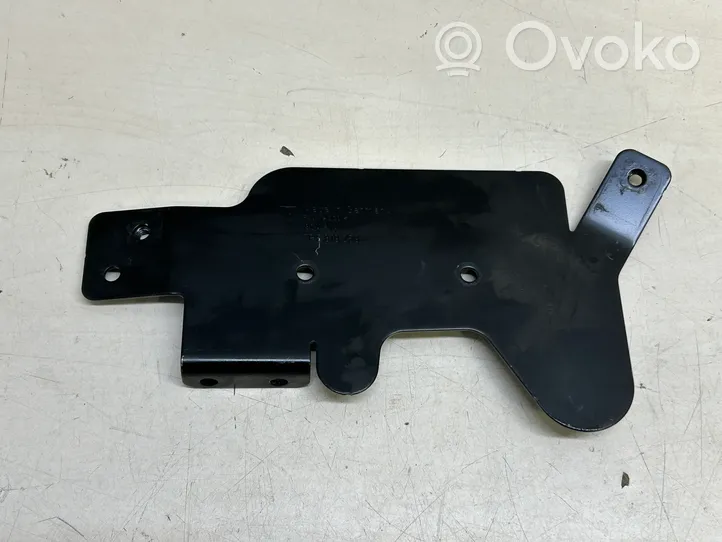 Porsche Cayenne (92A) Altra parte del vano motore 7P5819259