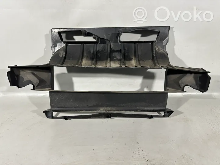 Volkswagen Touareg II Convogliatore ventilatore raffreddamento del radiatore 7P6121293A