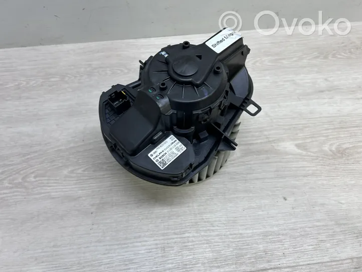 Volkswagen Touareg II Ventola riscaldamento/ventilatore abitacolo 7P0820021