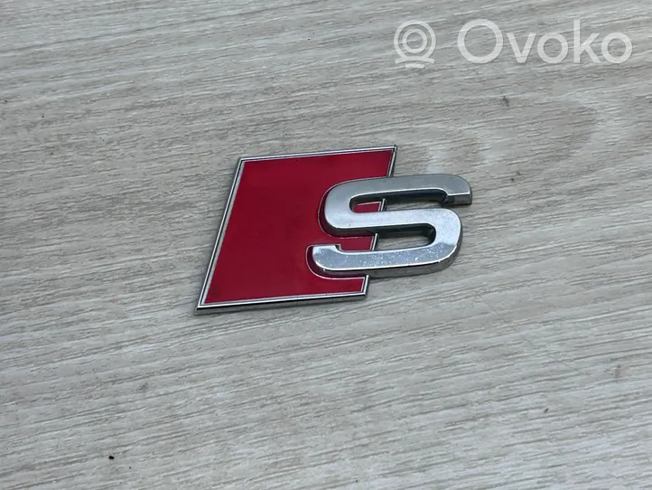 Audi A6 C7 Emblemat / Znaczek tylny / Litery modelu 4B0853735