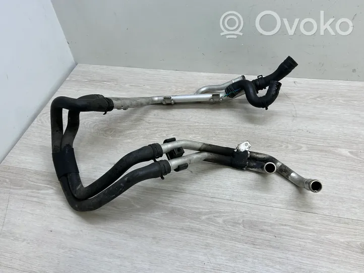 Porsche Cayenne (92A) Tubo flessibile del liquido di raffreddamento del motore 7P5121065