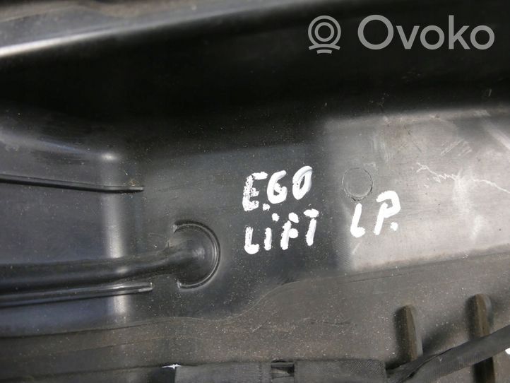 BMW 5 E60 E61 Déflecteur d'air de radiateur de refroidissement 7897175