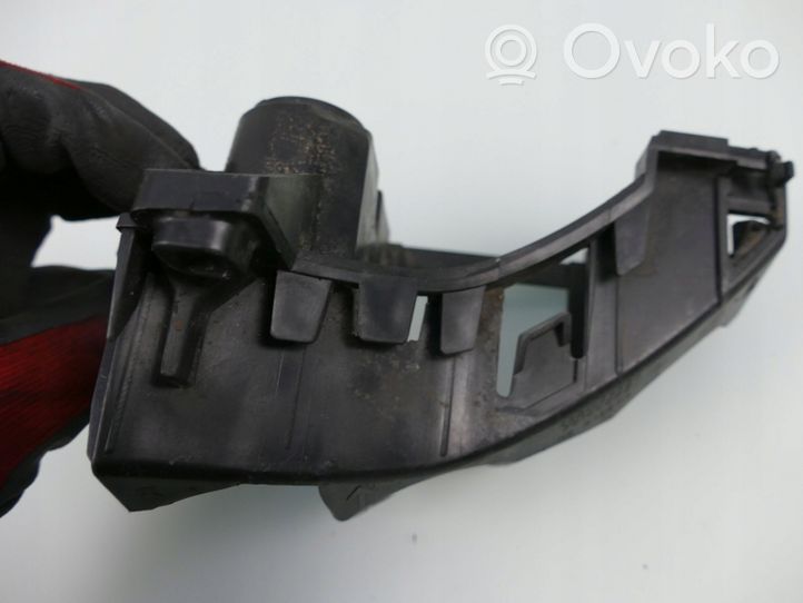 Citroen C5 Takapuskurin kannake 9681049680