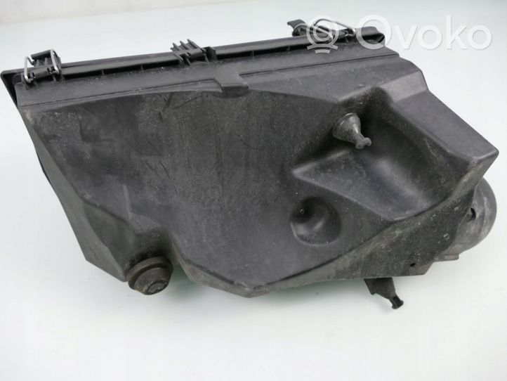 Mercedes-Benz E W210 Boîtier de filtre à air A6040940504