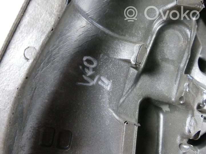 Volvo V40 Couvercle cache moteur 30757910