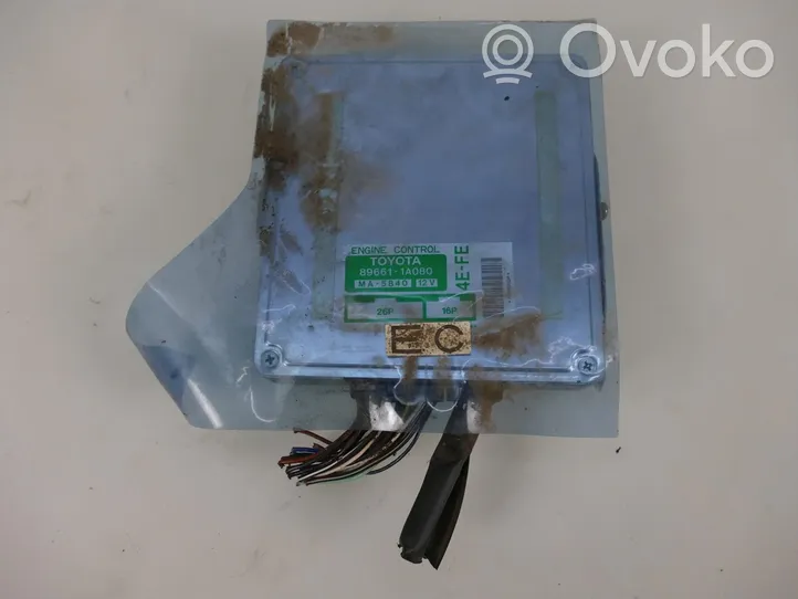 Toyota Corolla E100 Calculateur moteur ECU 89661-1A080