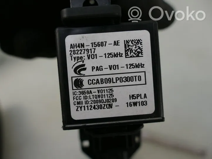 Volvo XC60 Cerradura de encendido 31300171