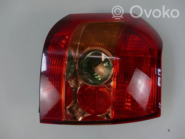 Toyota Corolla E120 E130 Lampa tylna 81550-02300