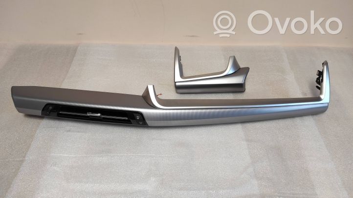 BMW 2 Active Tourer U06 Panel trim 9496143