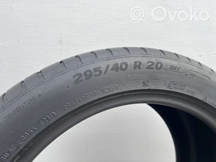 Porsche Macan R20 summer tire 