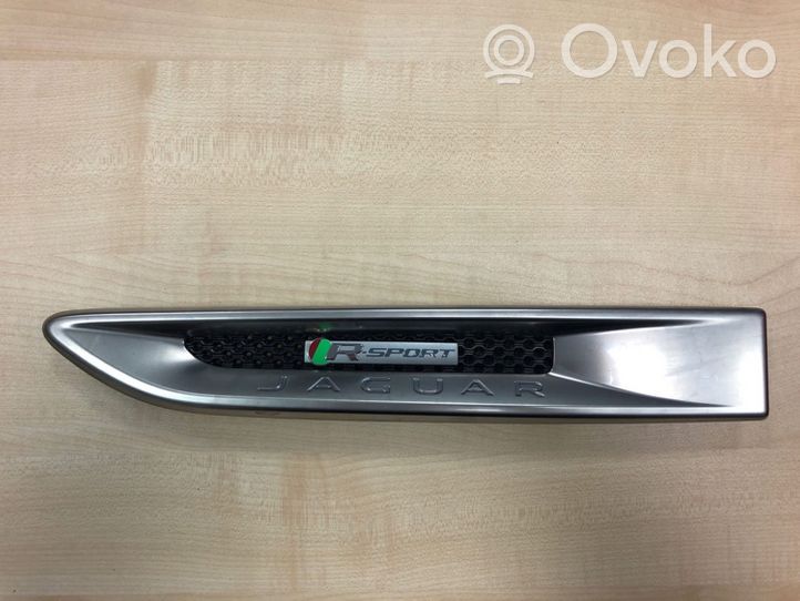 Jaguar XF X260 Rivestimento parafango (modanatura) GX63280B11AB