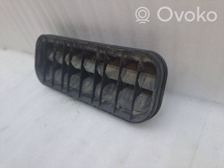 Volkswagen Transporter - Caravelle T5 Griglia di ventilazione posteriore 7H0819181