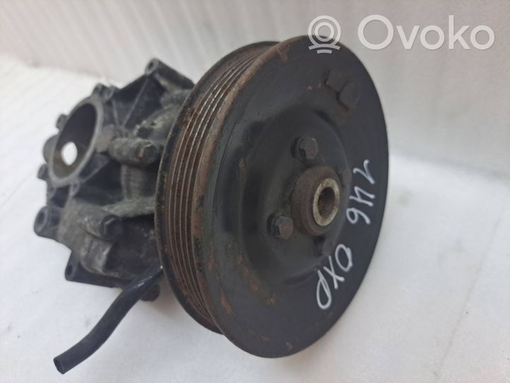 Mercedes-Benz E W124 Boîtier de thermostat / thermostat A6012010301