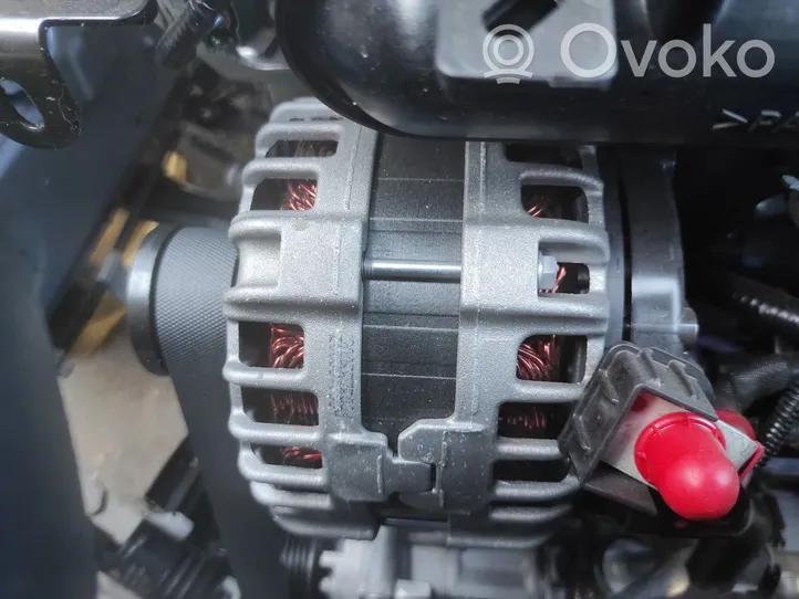 Renault Captur Generatore/alternatore 