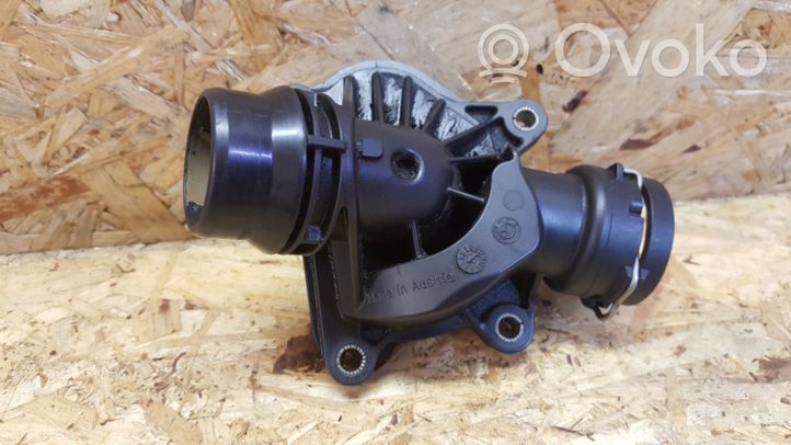 BMW 7 E65 E66 Thermostat / Thermostatgehäuse 162837