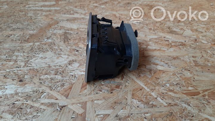 Volvo V70 Copertura griglia di ventilazione laterale cruscotto 30755183