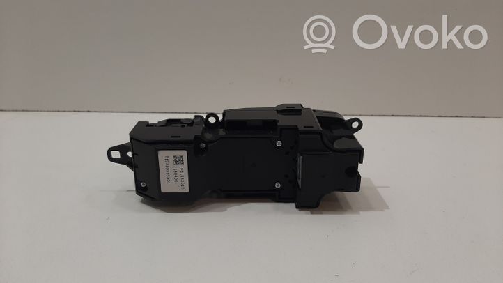 Volvo XC60 Engine start stop button switch P31443819